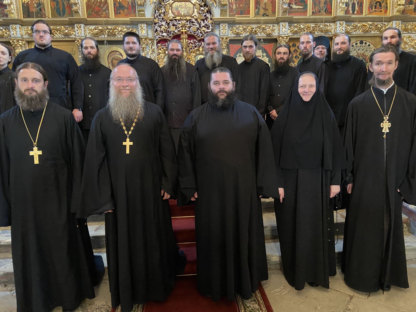 17 июля в стенах Успенского собора состоялся концерт хора братии Оптиной пустыни
