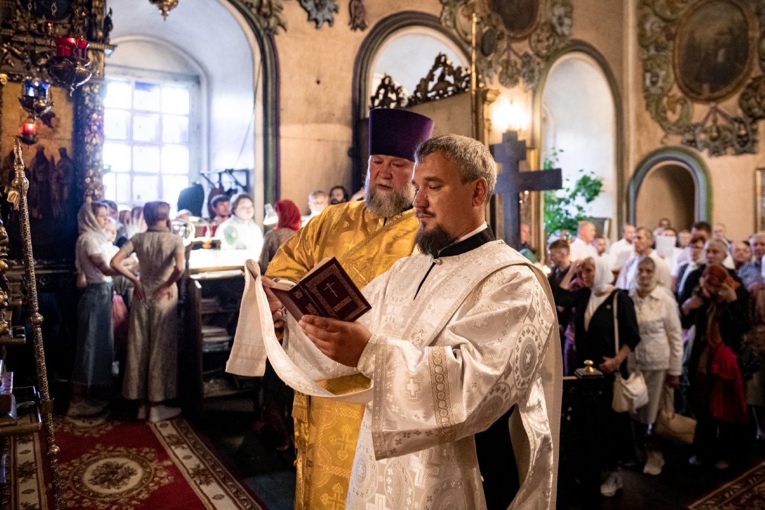 Поздравляем многолетнего сотрудника нашего монастыря Андрея Азбукина с диаконской хиротонией!